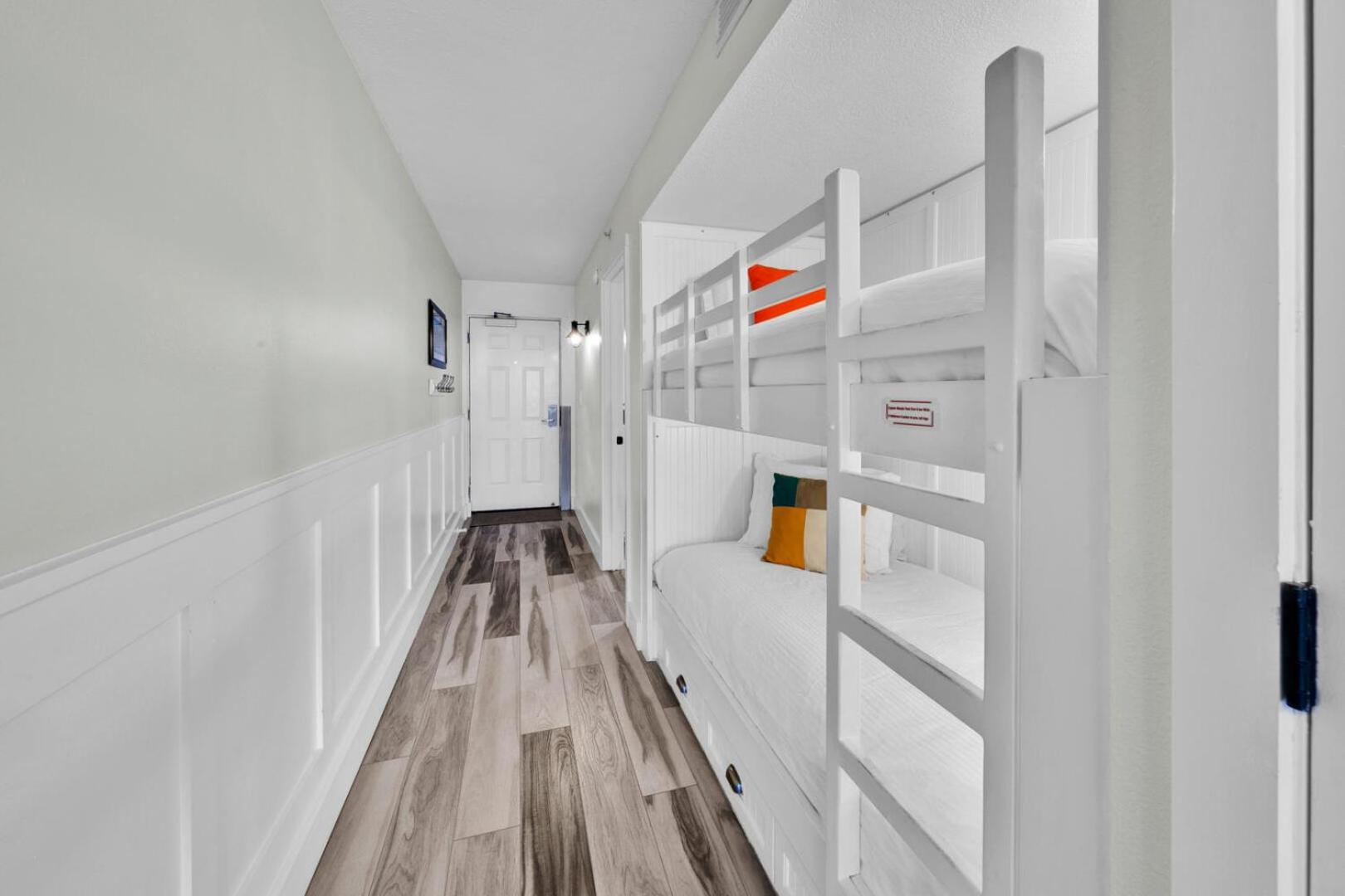 Pelican Beach 307 - Beautiful Updated Unit!!!