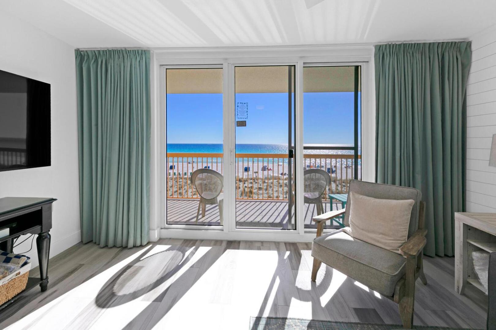 Pelican Beach 307 - Beautiful Updated Unit!!!