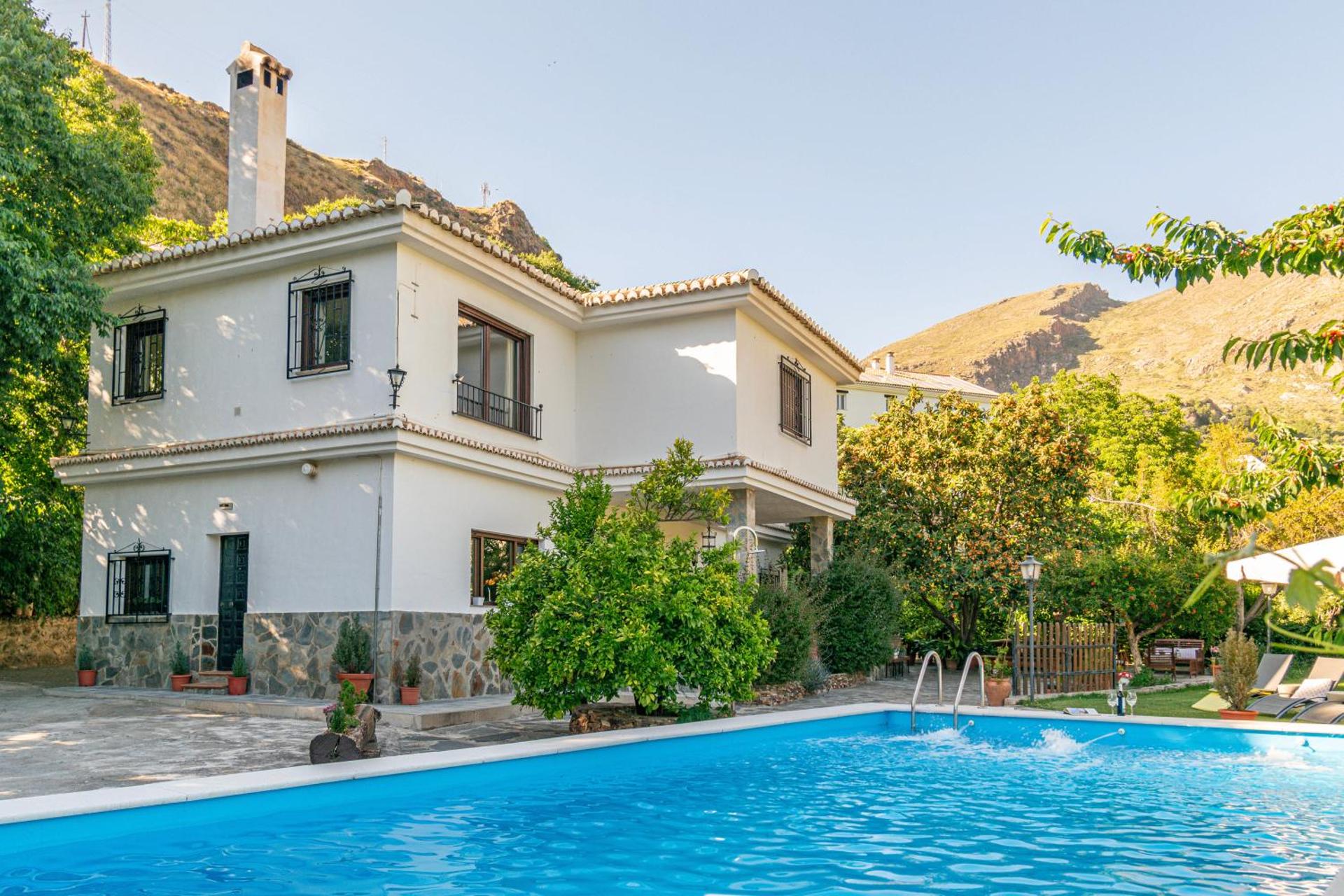 Casa Rural Olivillas Garden-Sierra Nevada