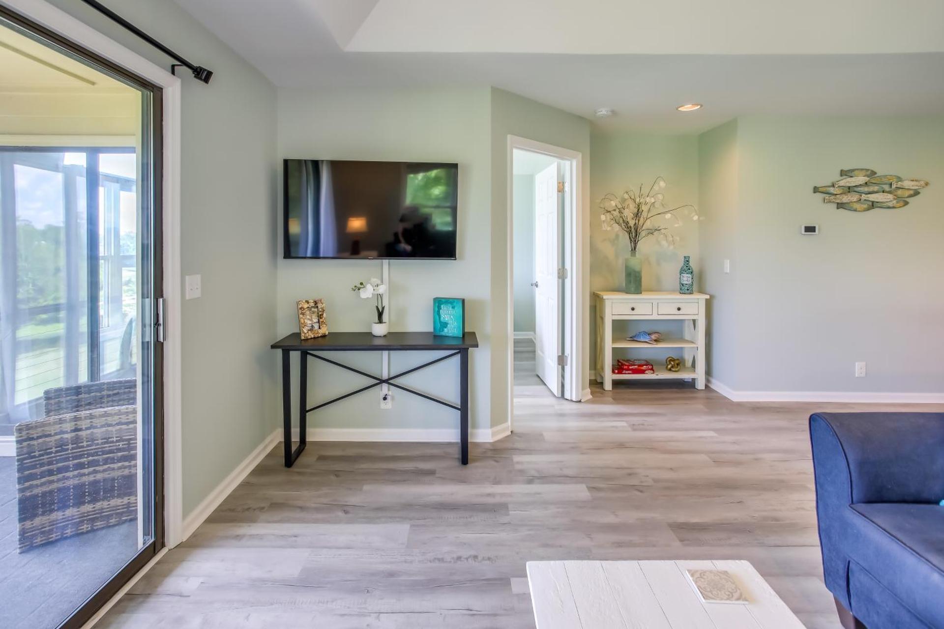 Sunset Beach Golf Condo with Pool about 2 Mi to Beach!