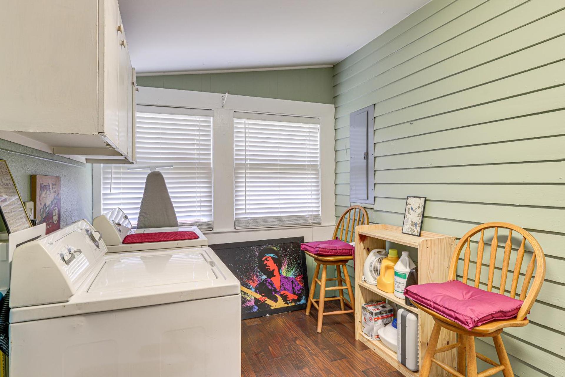 Main Street Home 1 Mile to Callaway Gardens