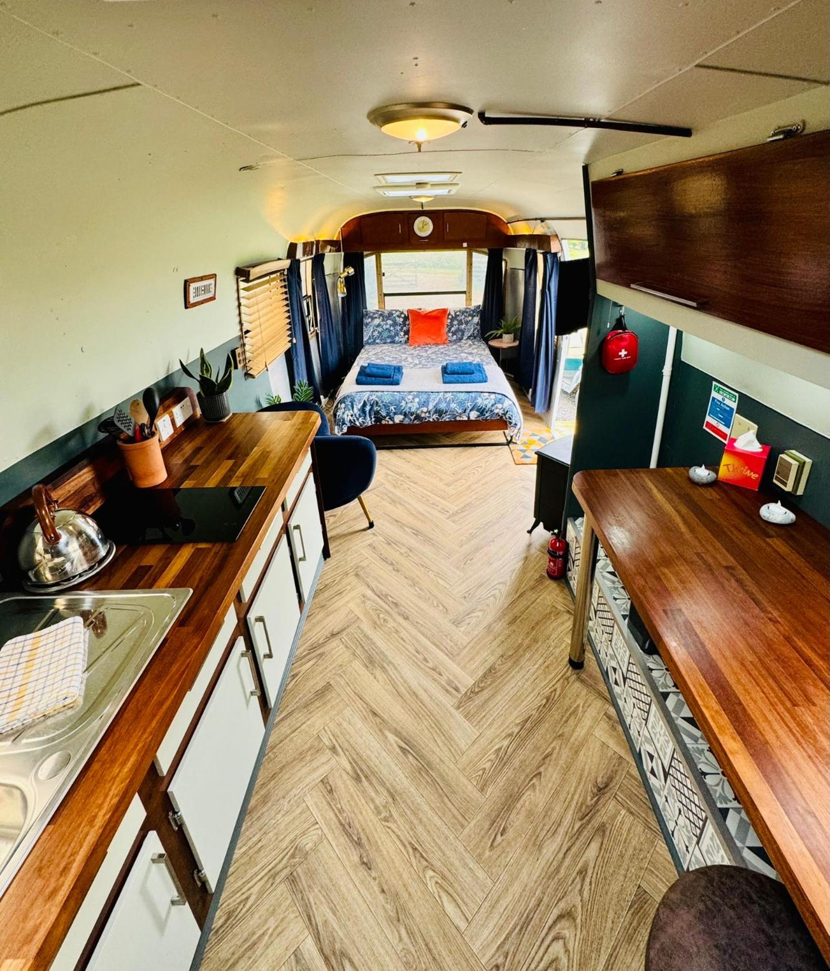 WildView Cosy Glamping with Outdoor Bath and stunning scenery