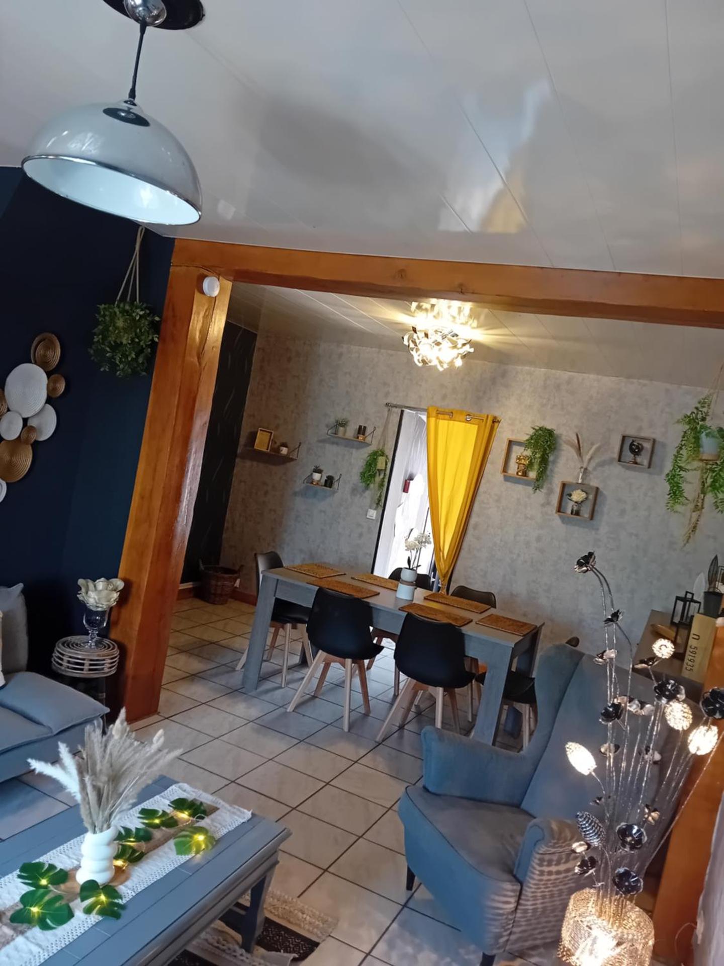 A DÉCOUVRIR ABSOLUMENT Charmante Maison thierachienne