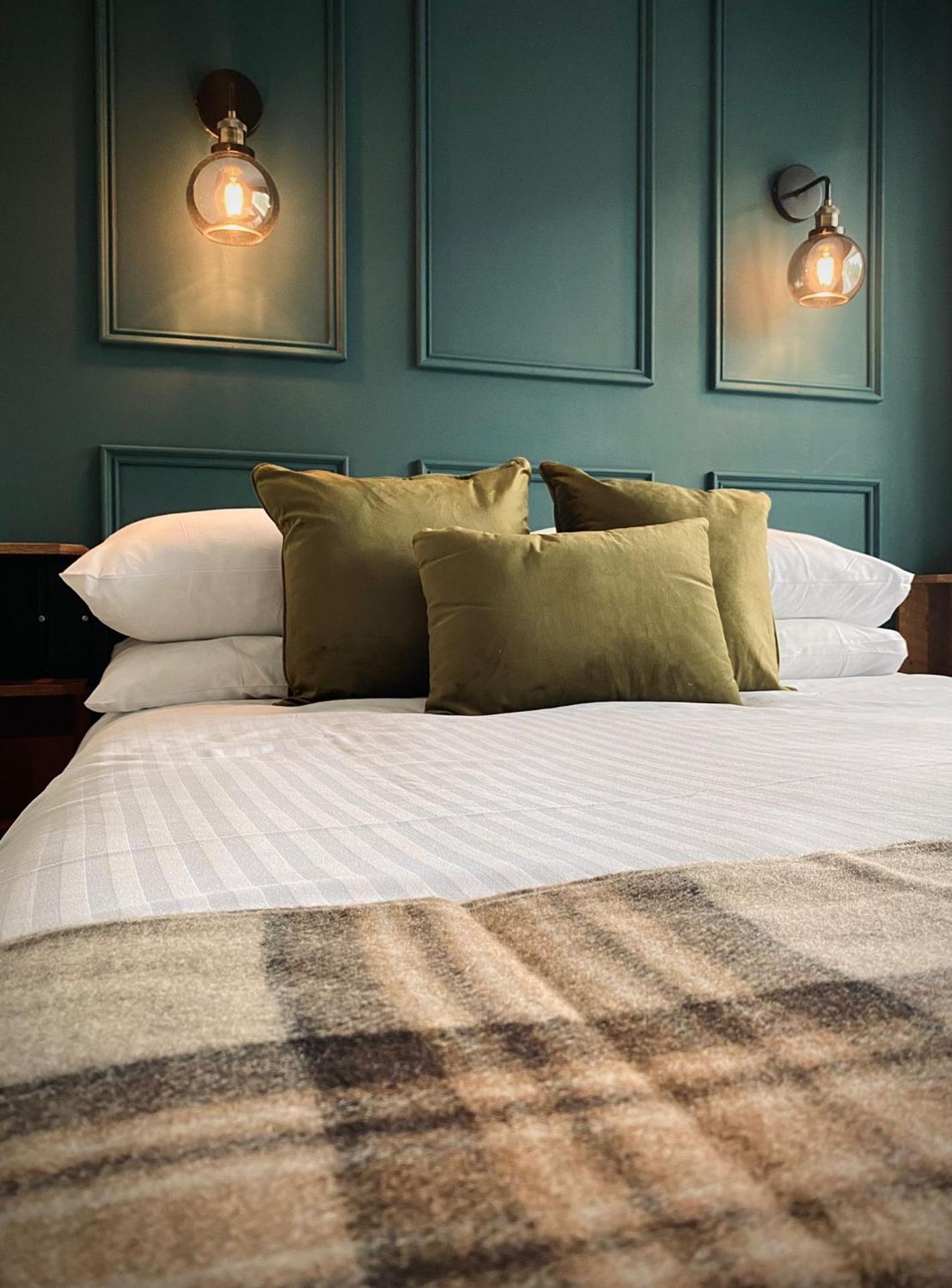 Double Room - Loch View 