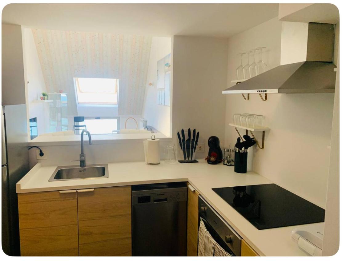 Apartamentos LAMAROSA -ATICO ,Vistas al Mar Cantabrico PARKING