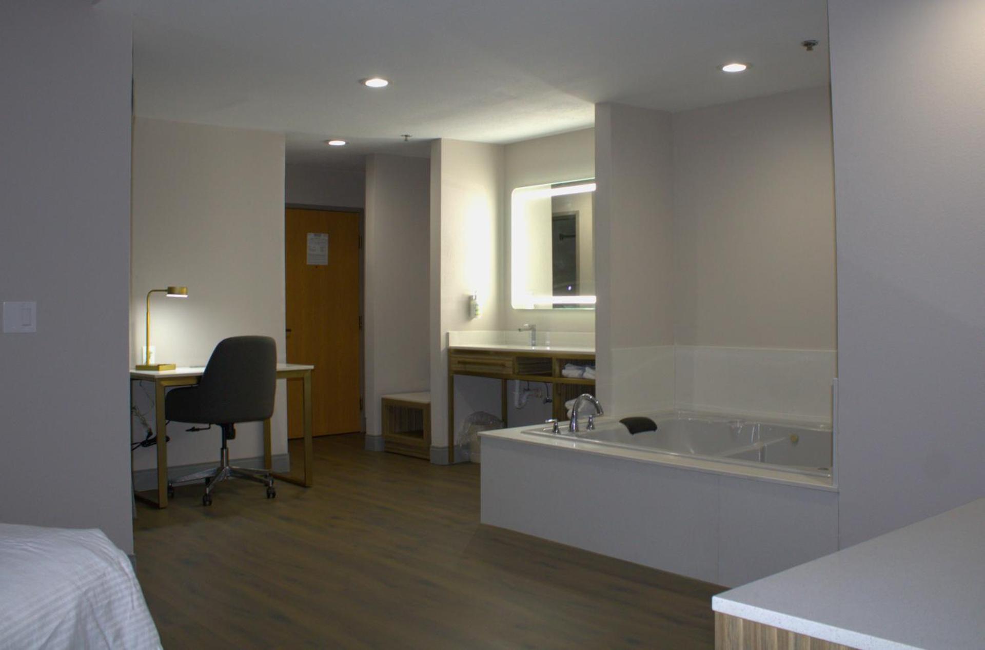 Baymont Inn & Suites San Marcos