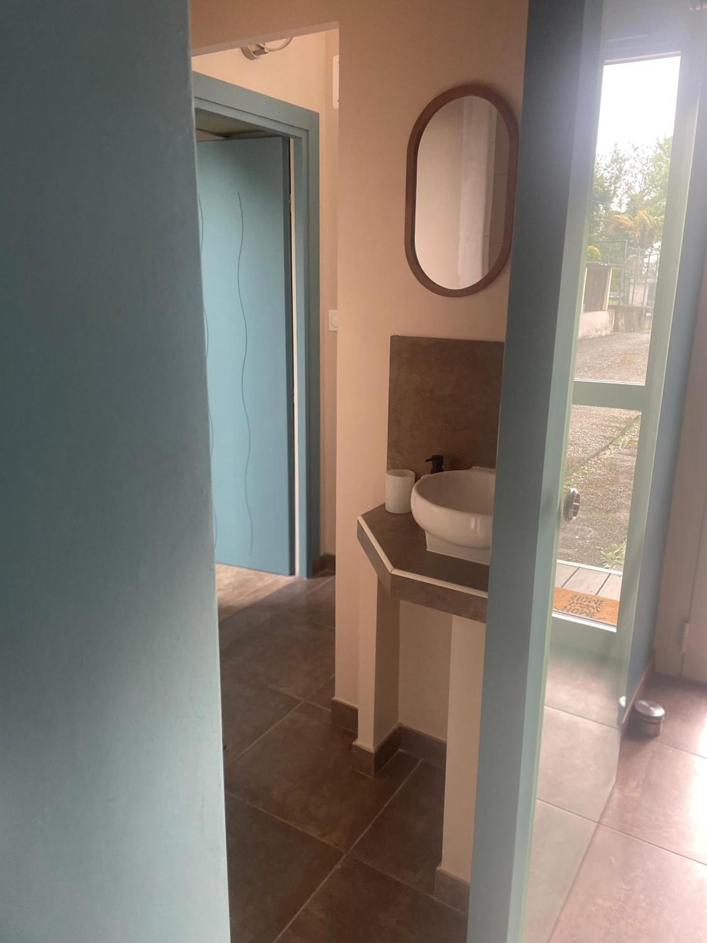 Maison avec accès piscine et jacuzzi