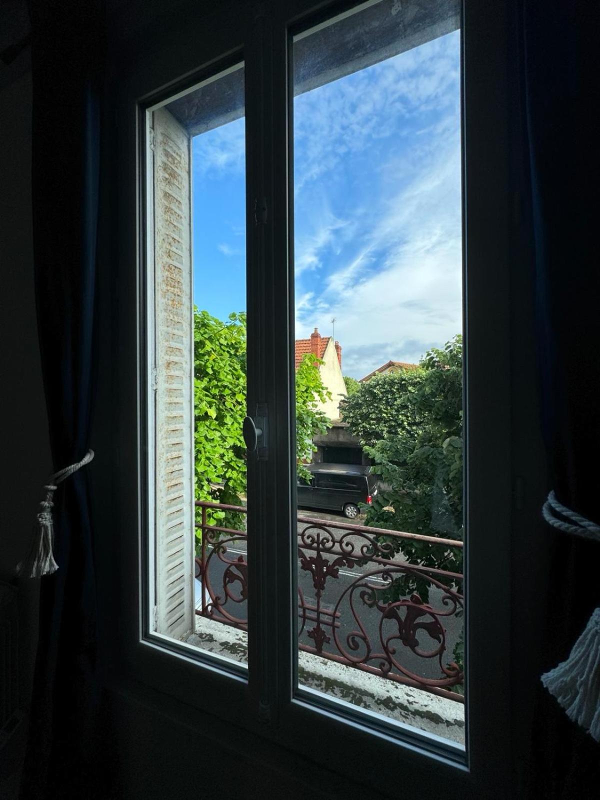 Happy Place - 15 min Paris & 30 min DisneyLand - Subways - Facilities - Free parking - Secured