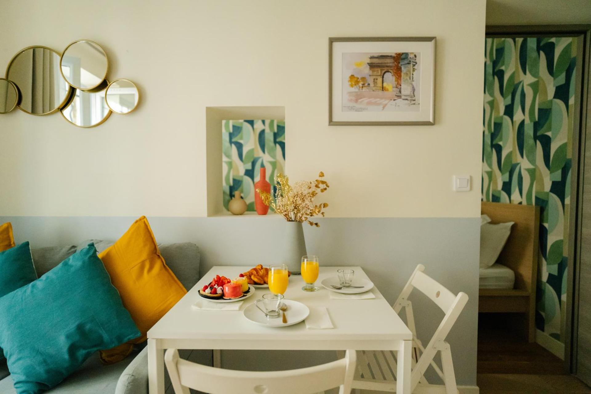 Parisian Elegance Wood near Bastille and Marais