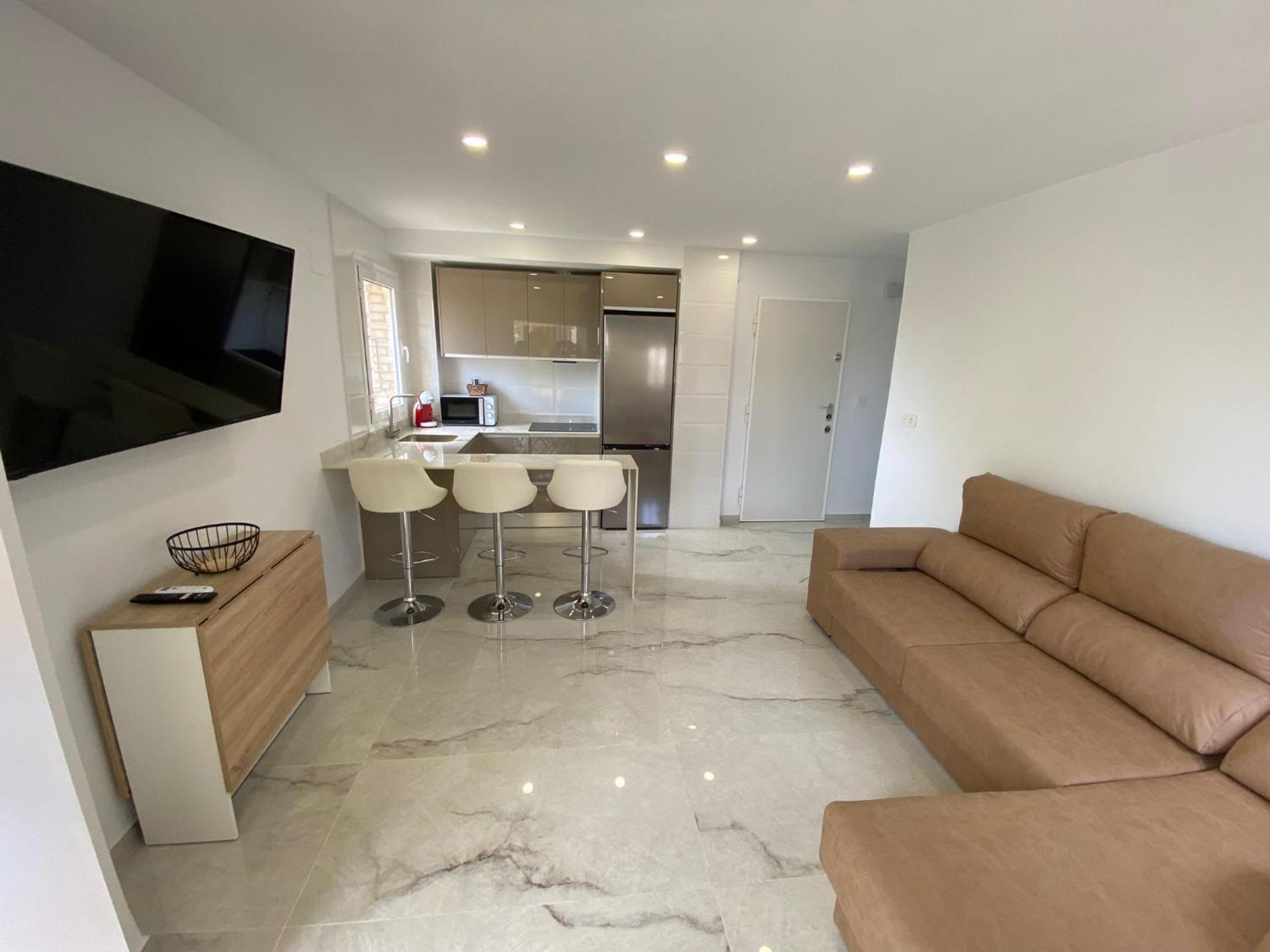 Apto Aguadulce Sur con Piscina y vistas al Mar