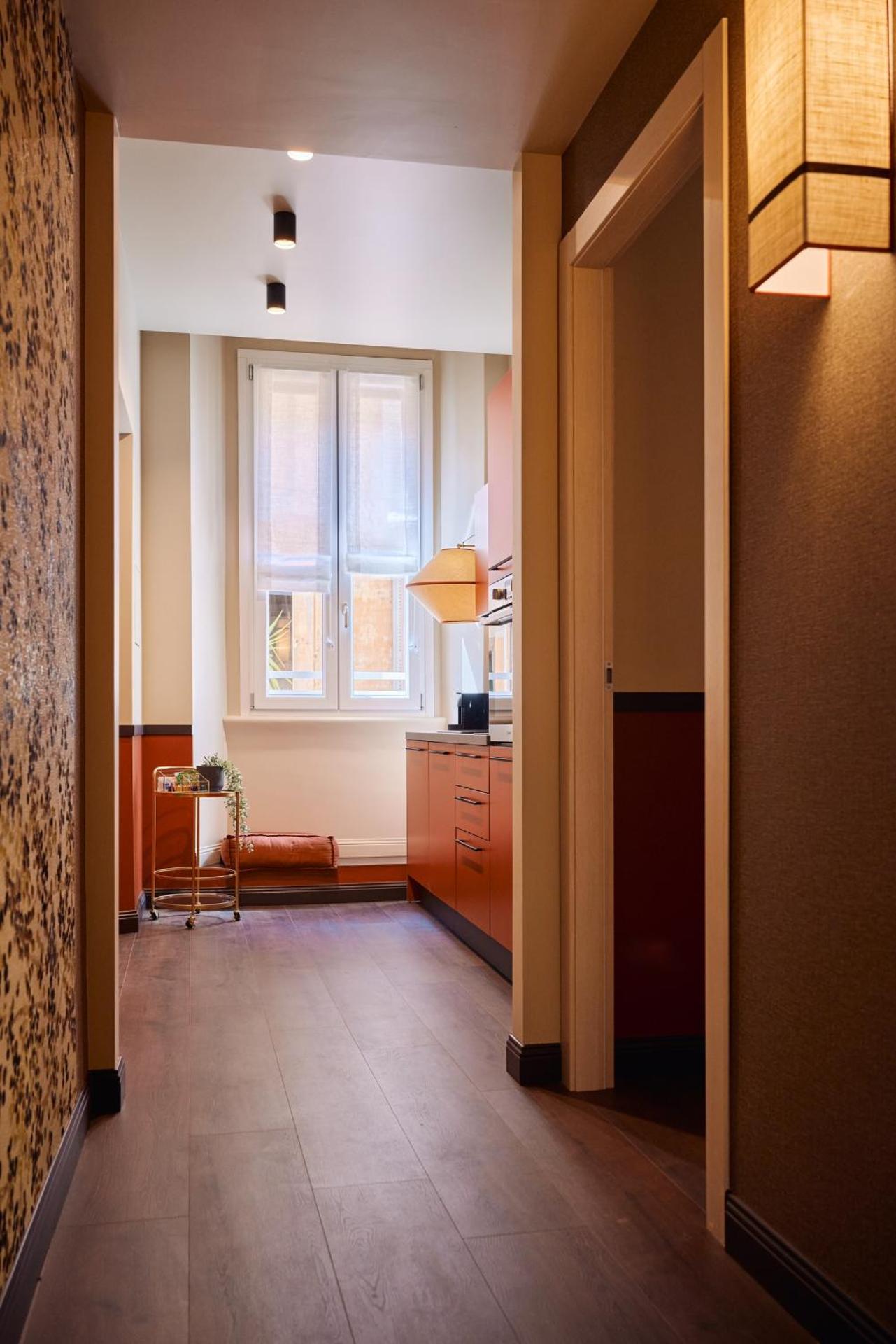 Maison Luxury Pantheon