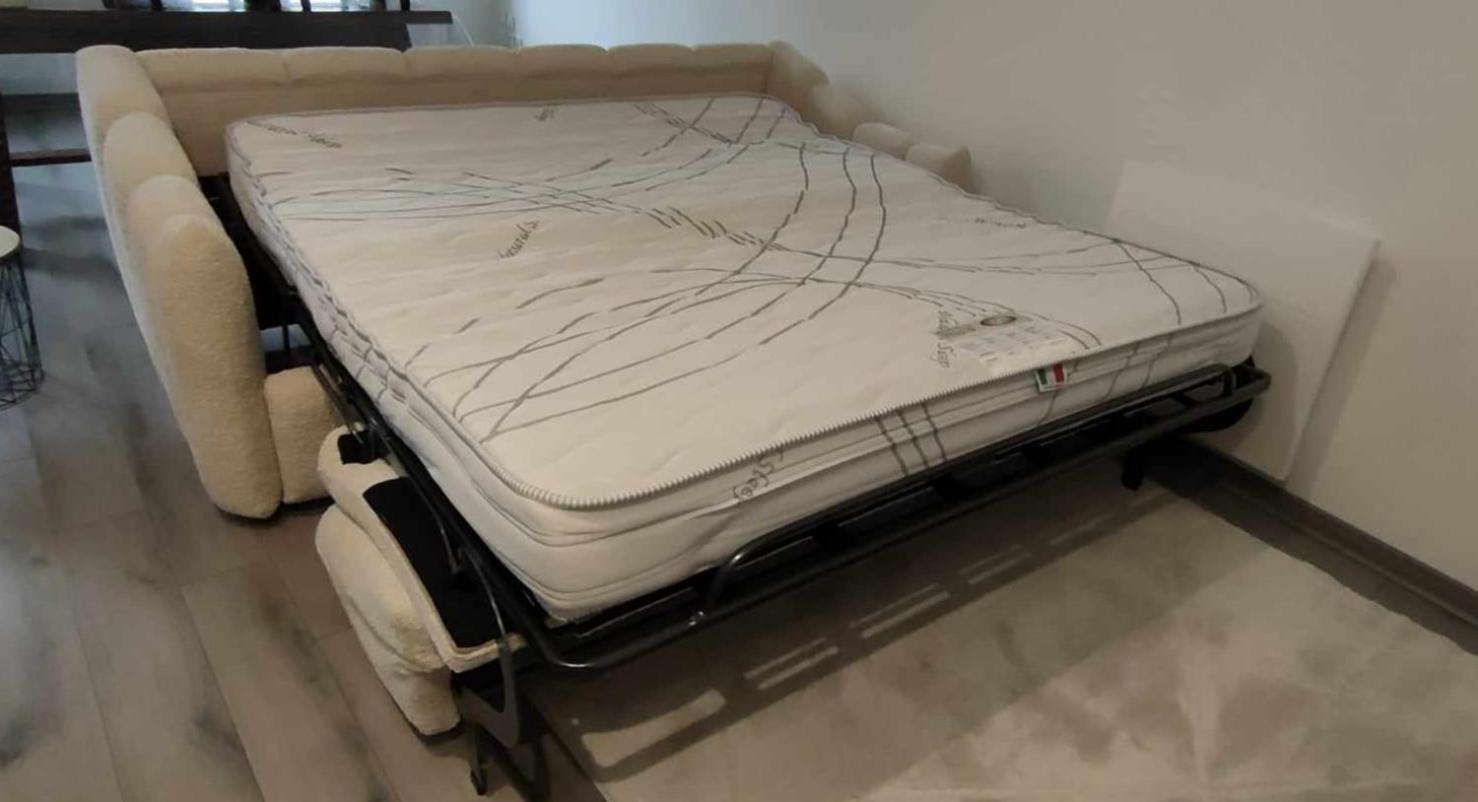 La Provence vous Attend - 2ème étage