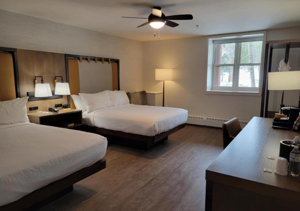 Lodge Queen Room with Two Queen Beds