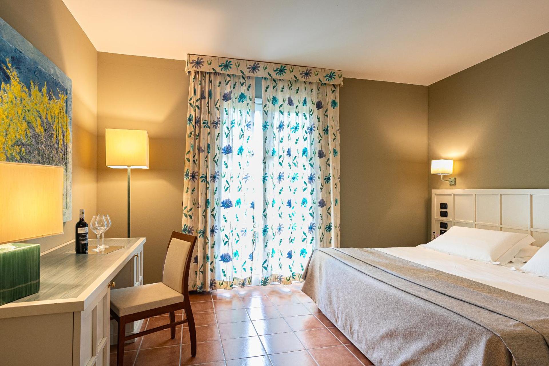 Classic Comfort Room