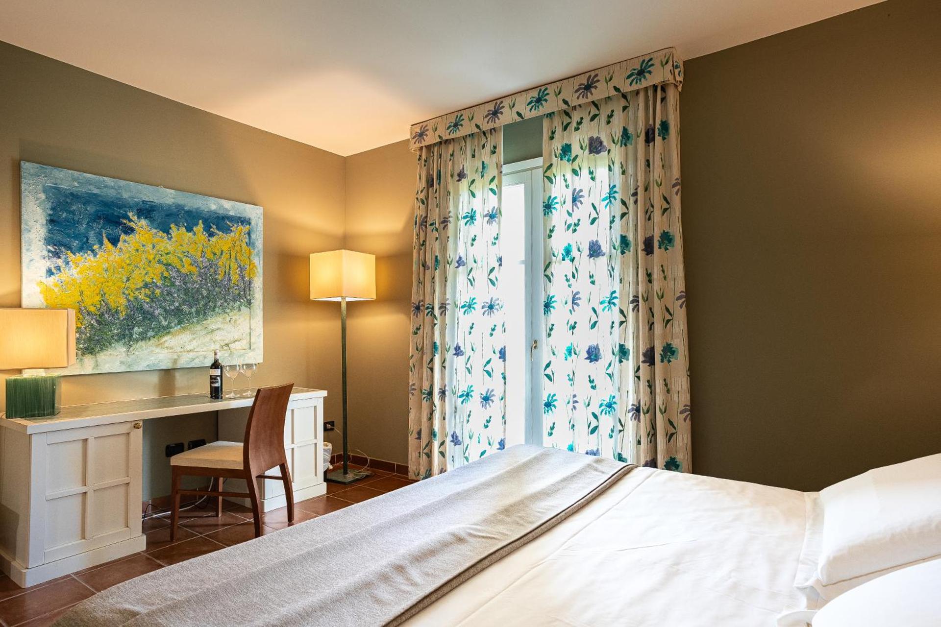 Classic Comfort Room