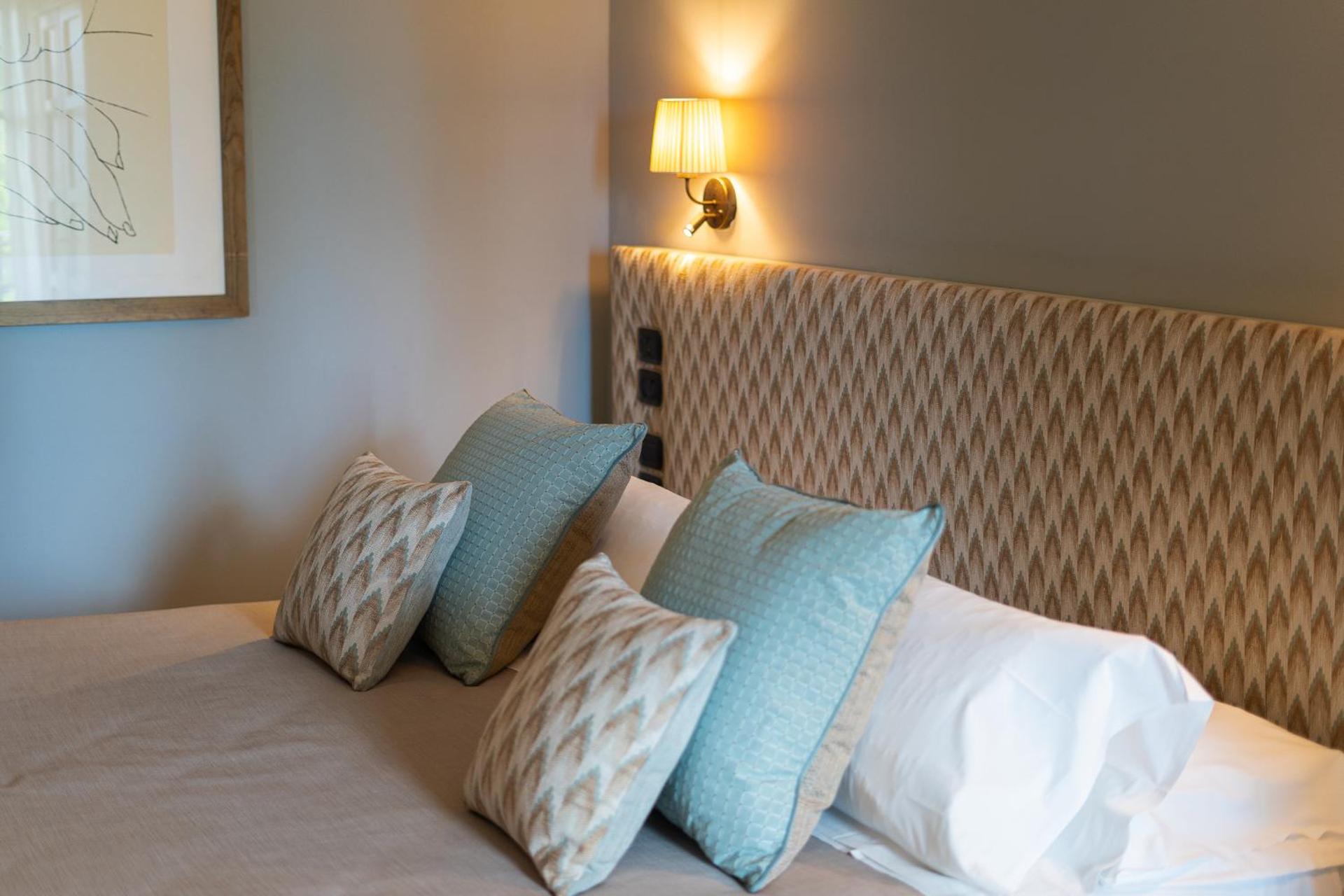 Double or Twin Room with View