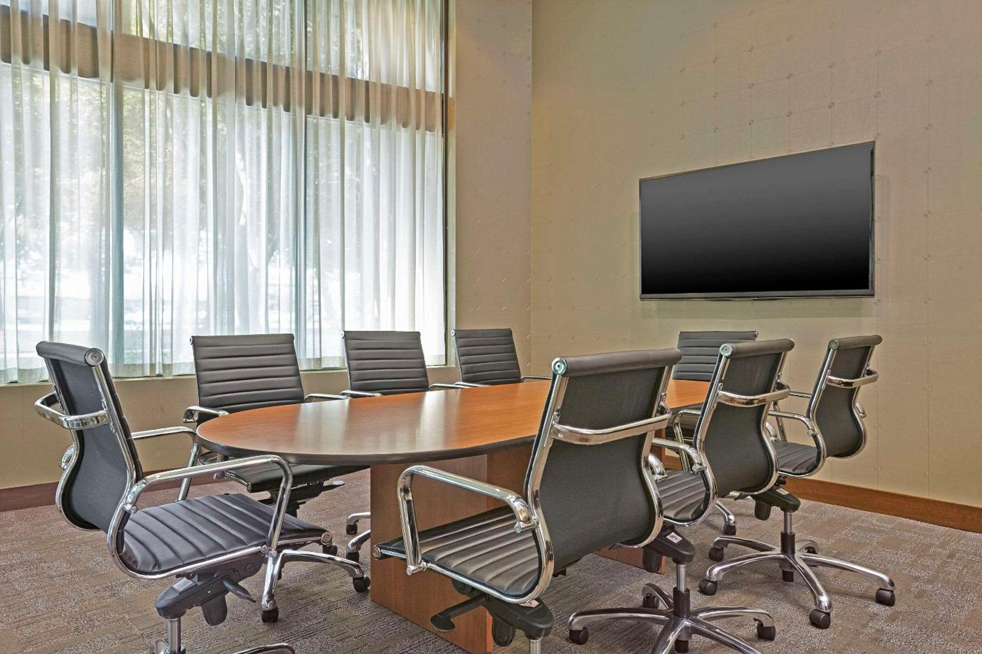 Meeting/conference room