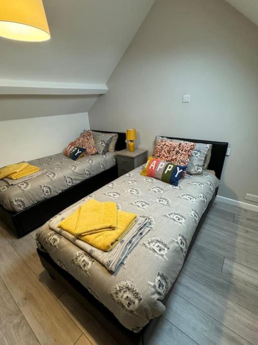 Quaint cottage close to Marina