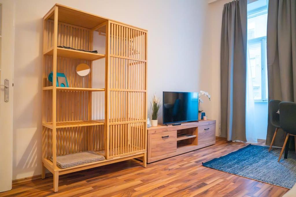 Klein aber fein FREE PARKING