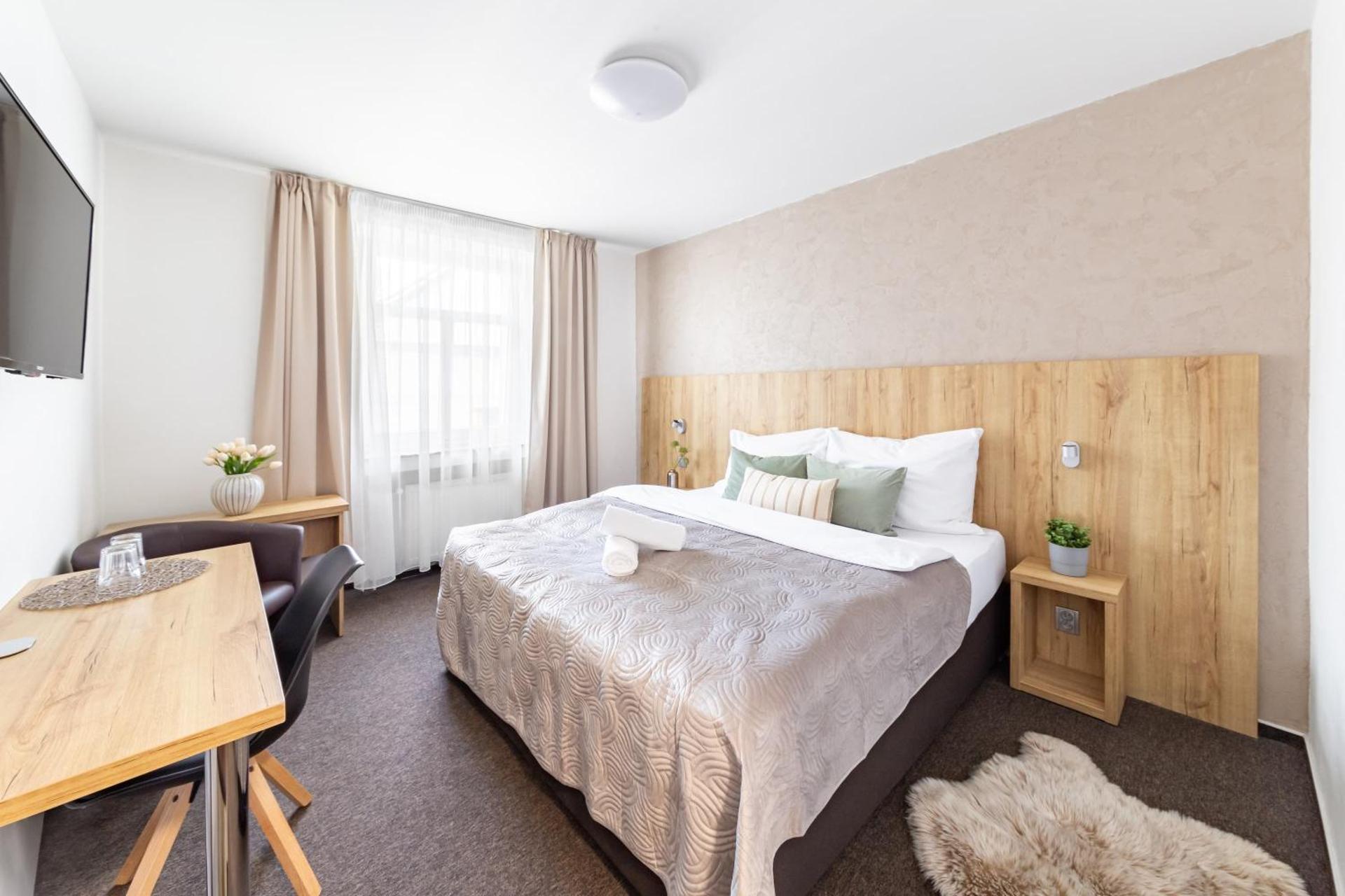 Double Room with Private Bathroom