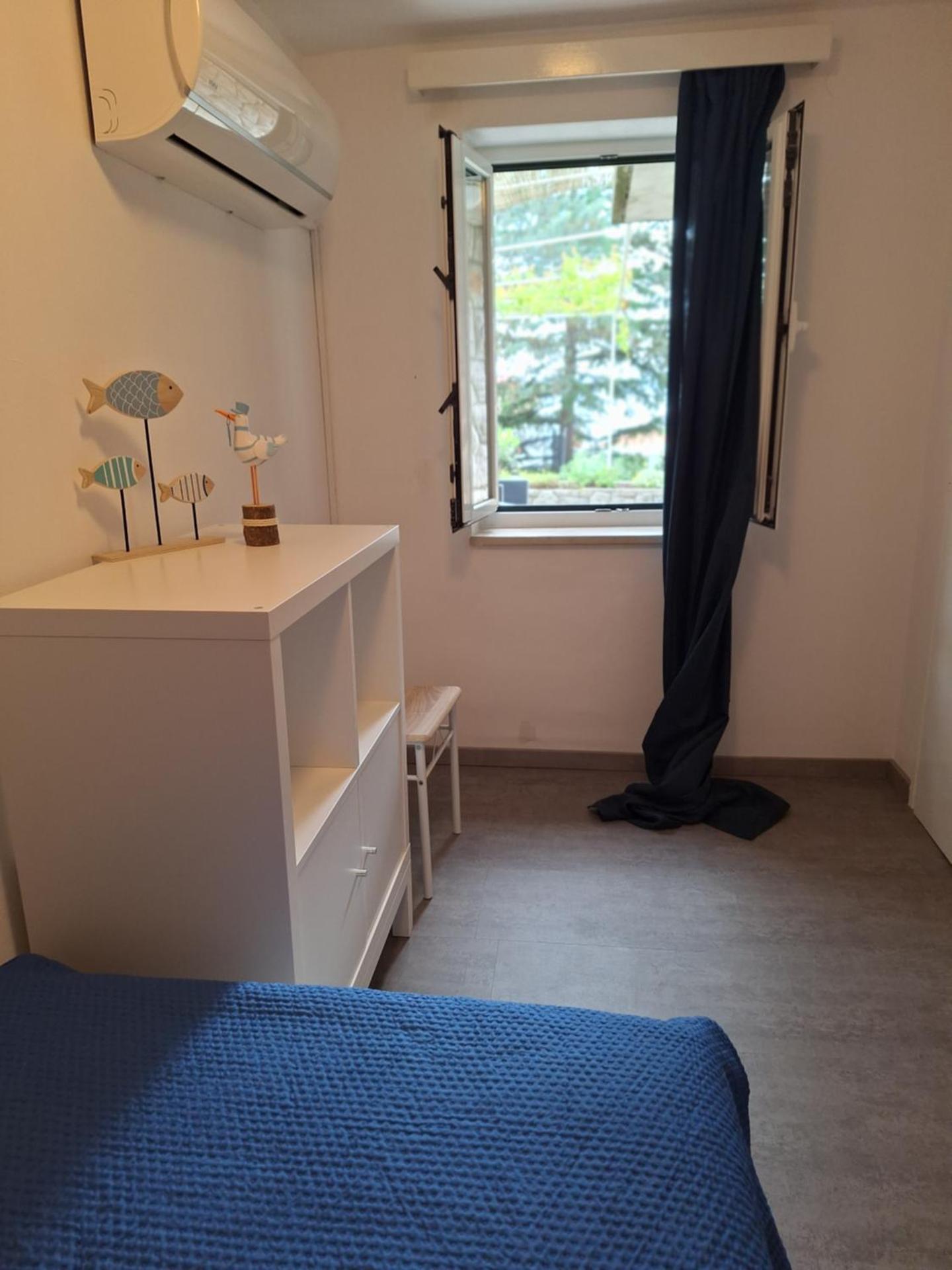 Apartment with terace