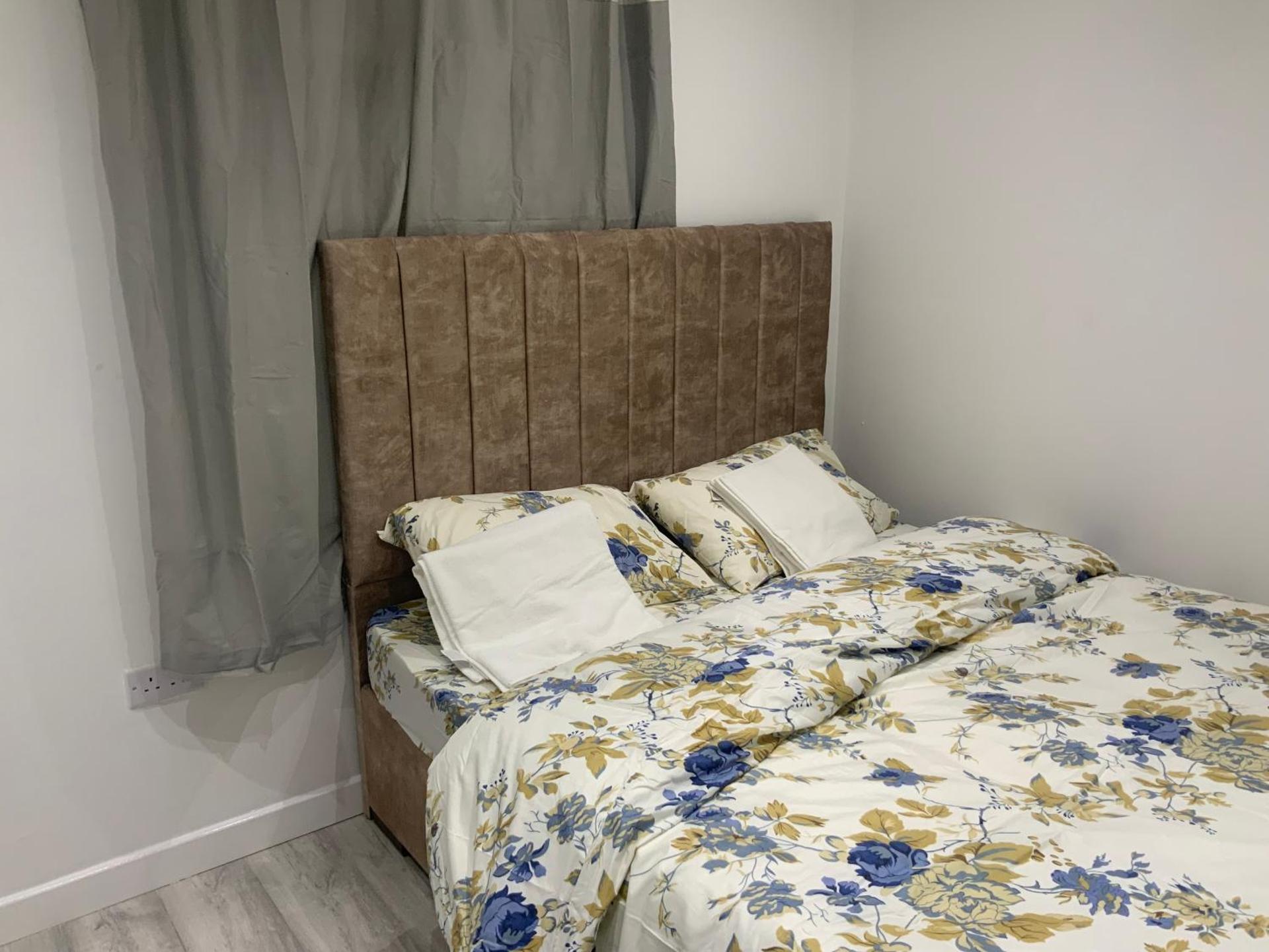 One Bedroom Apartment