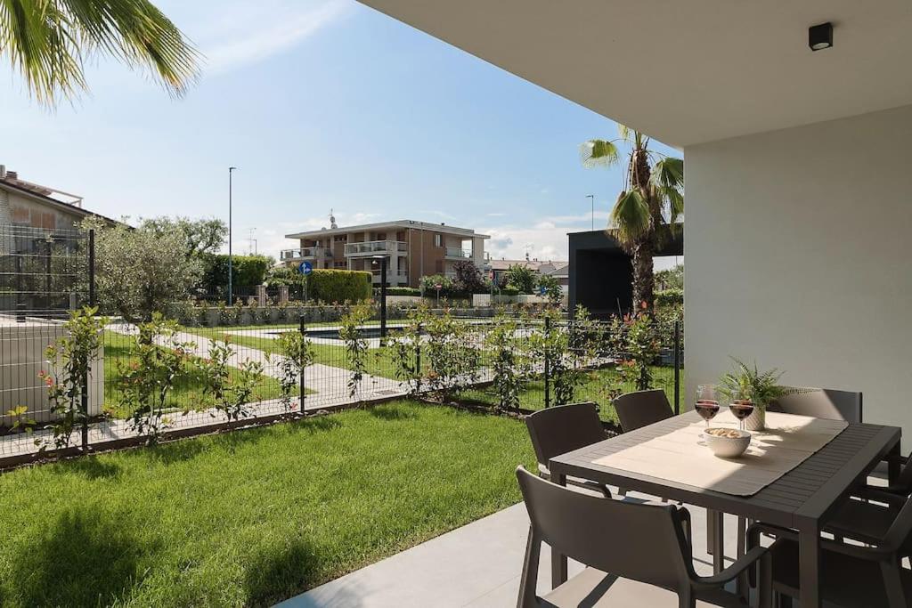 palm easy sirmione luxury