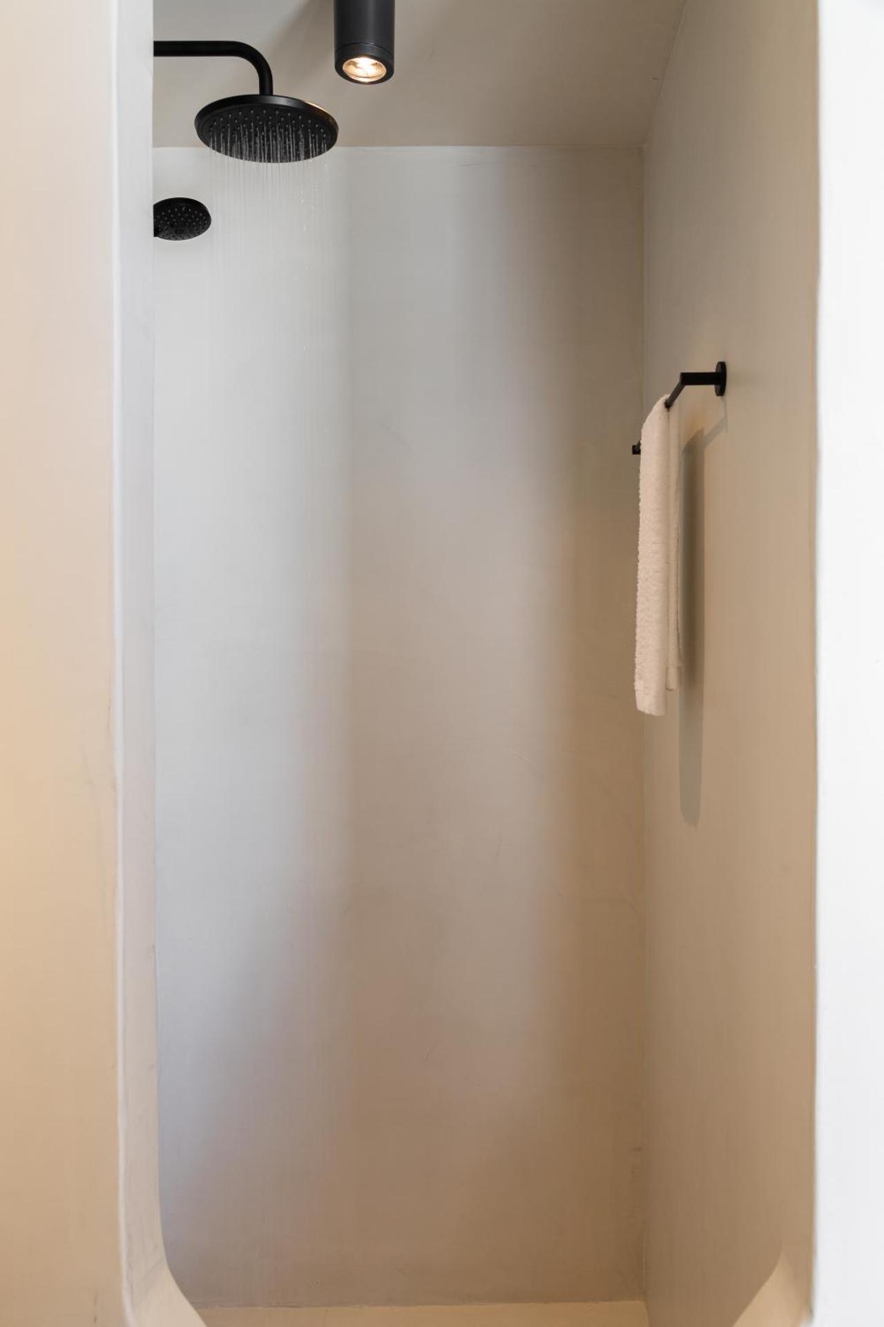 Lotus iΝ & Aroma iN , Mykonos Town