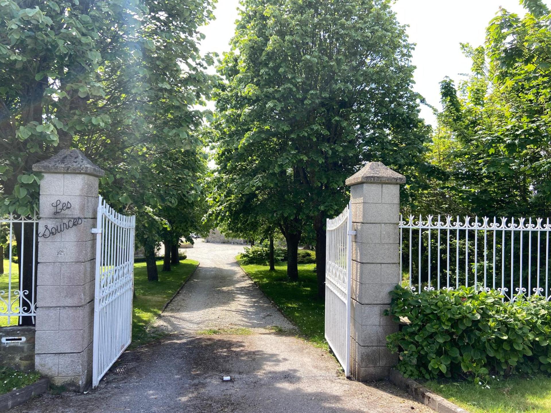 Chambres d'hôtes & Gîtes - Domaine Les Sources