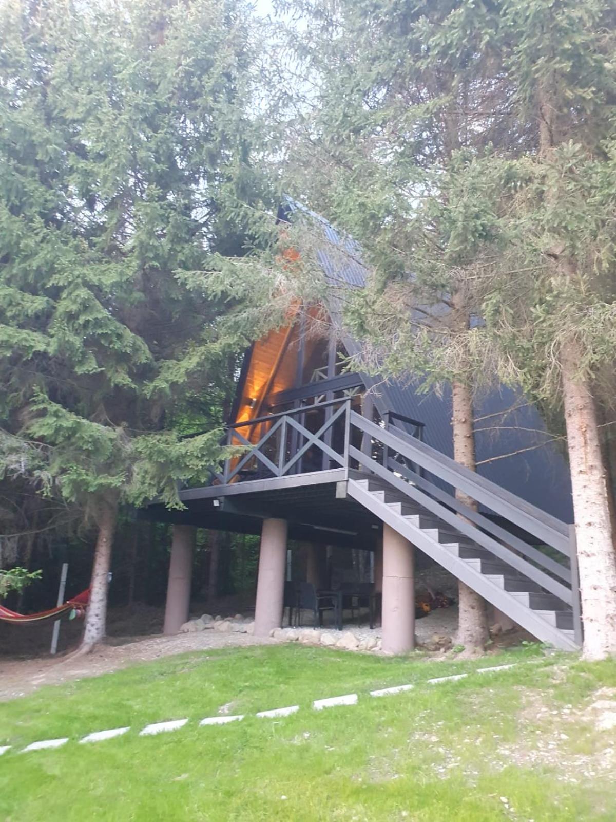 A frame Cuib de Vultur