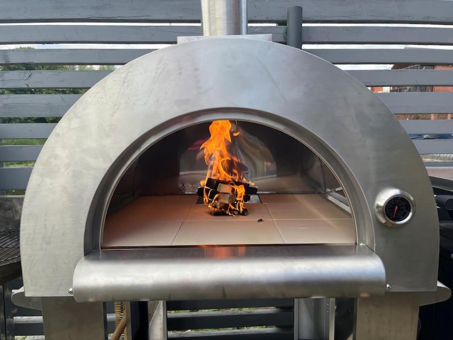 banks of the river avon