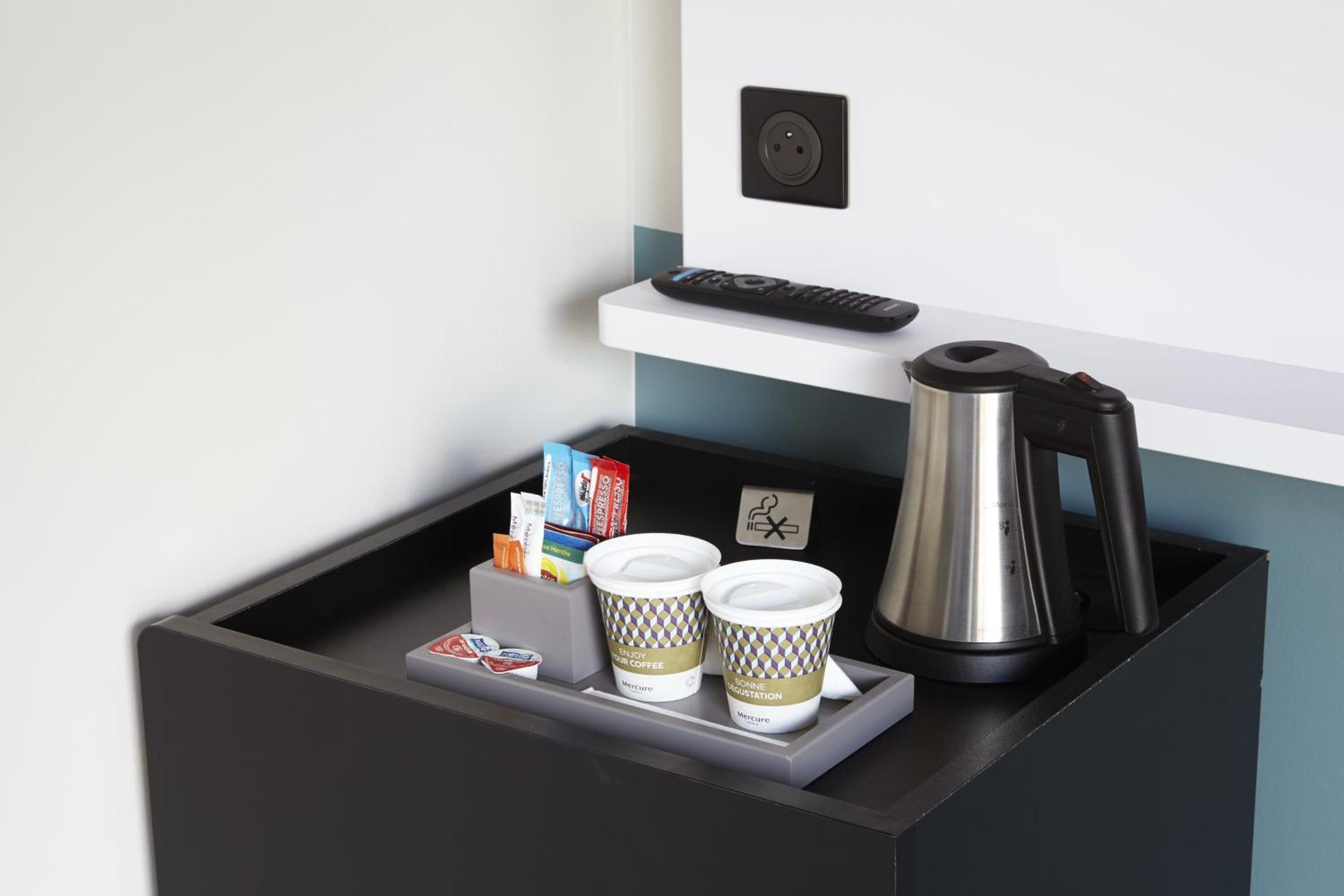 Coffee/tea facilities