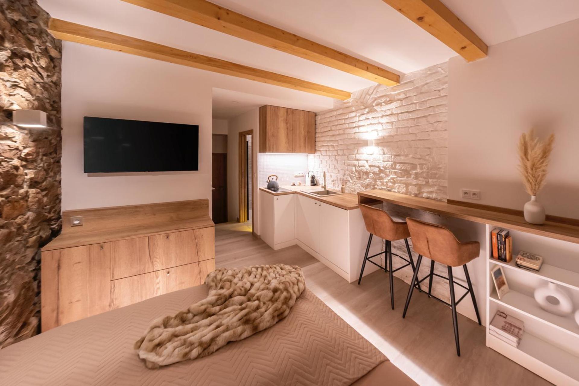 White Wolf Boutique Apartments