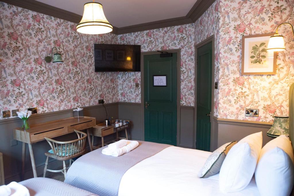 Bulls Head, Castleton