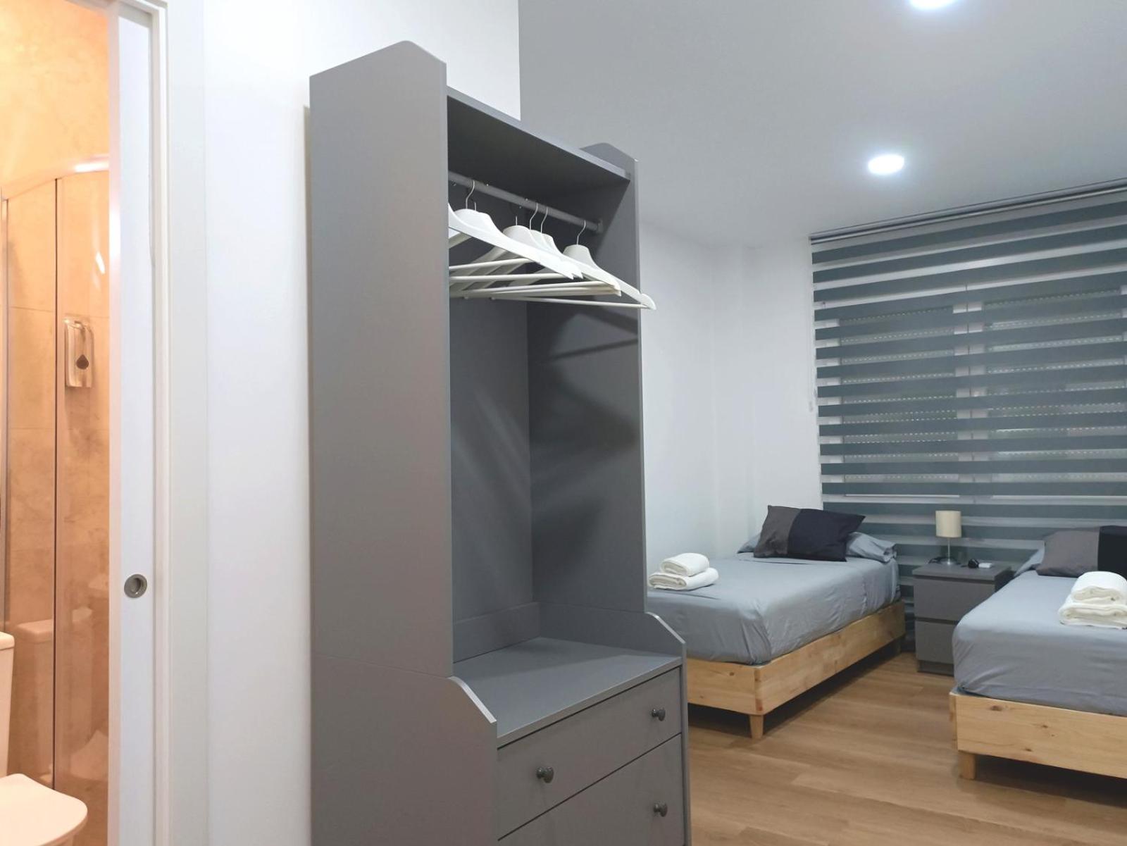 Casa de Huéspedes 12 Octubre Rooms