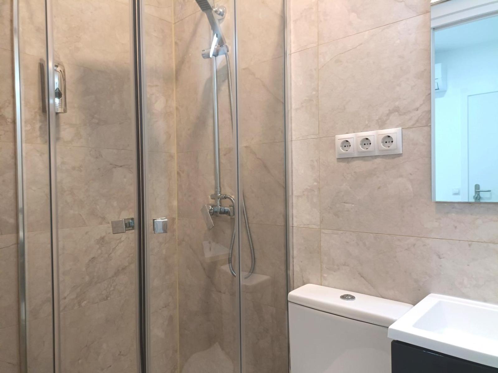 Casa de Huéspedes 12 Octubre Rooms