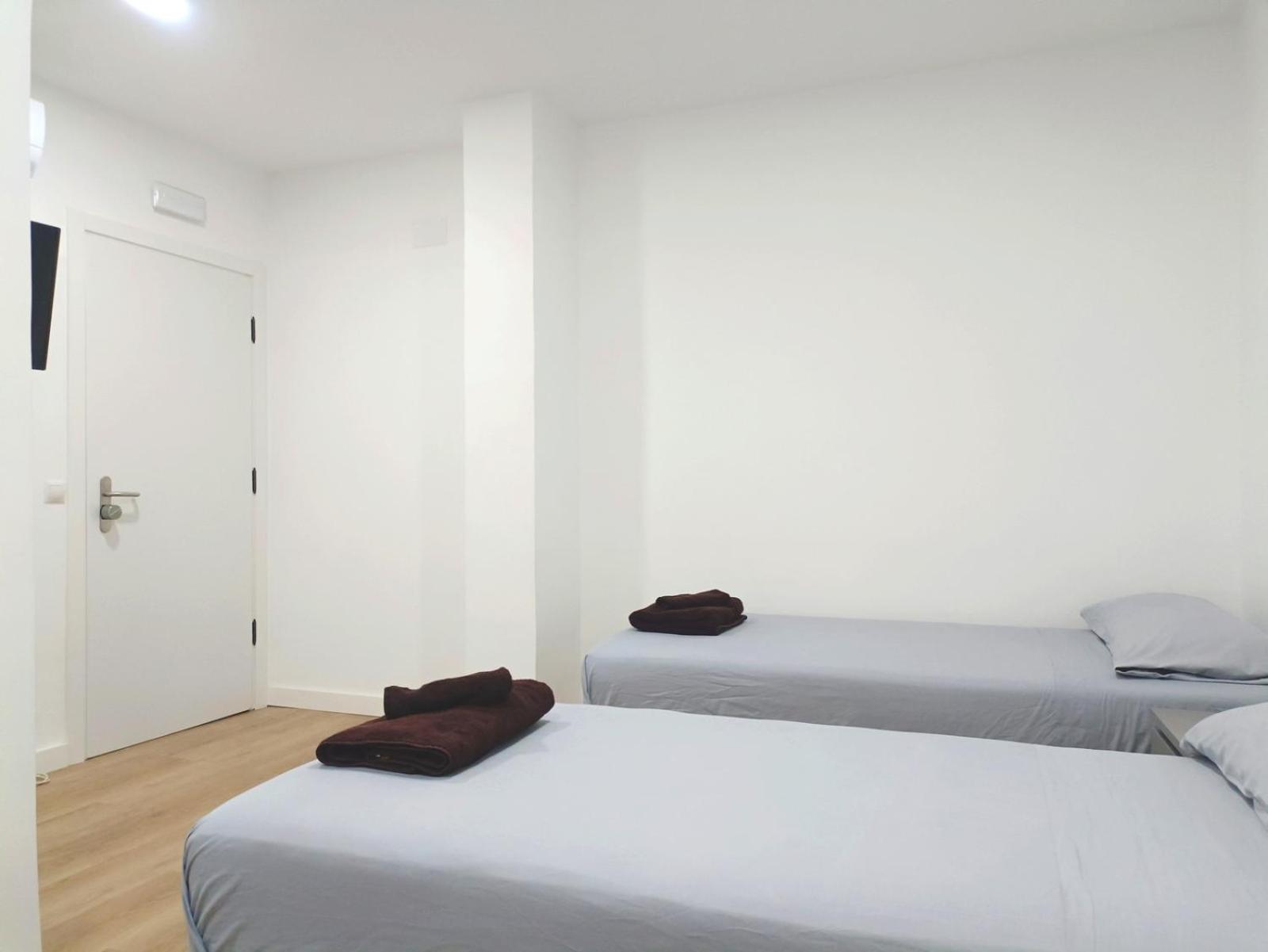 Casa de Huéspedes 12 Octubre Rooms