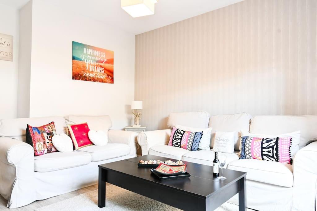 For You Rentals Cómodo apartamento TEMPORAL de un dormitorio CAR430