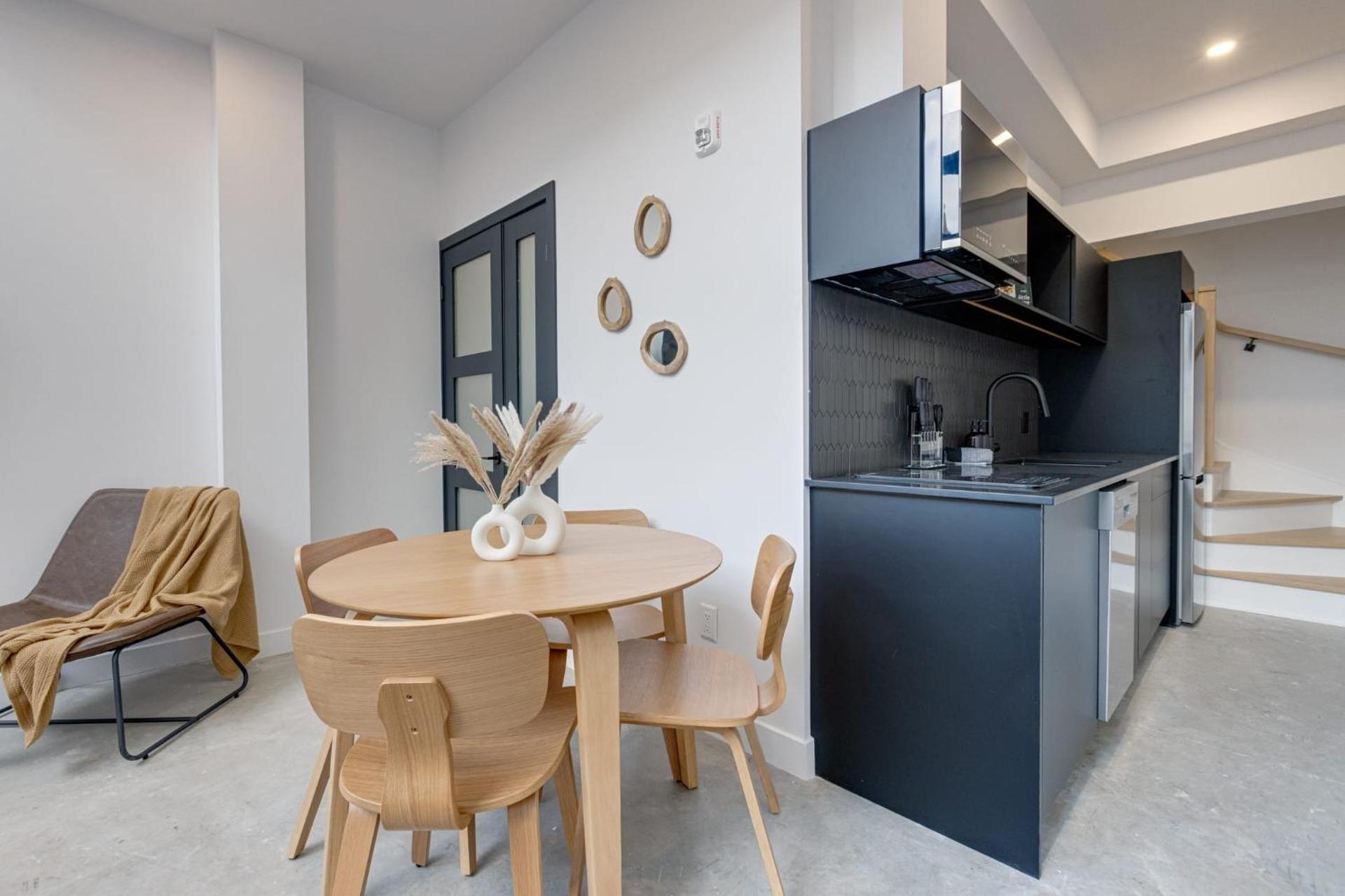 Le Mile End by M11 - 2 BDR Loft with Sofa Bed