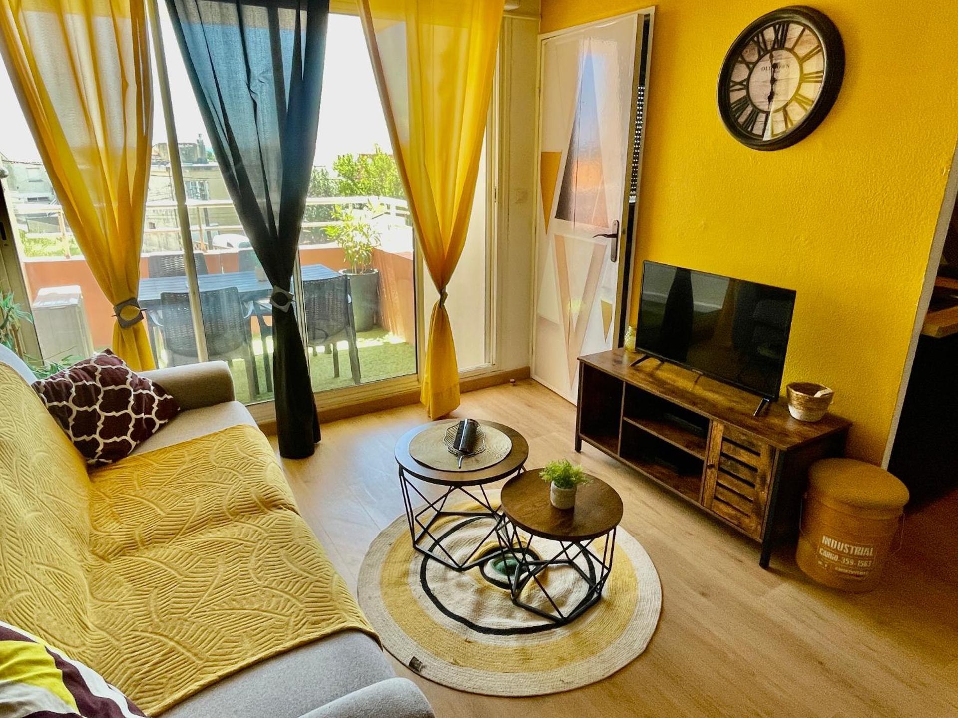 Le Nautica Plage T2 climatisé en bord de mer