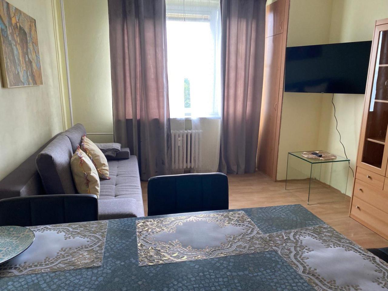 Apartmány 2kk u Fakultní nemocnice Volné parkovaní