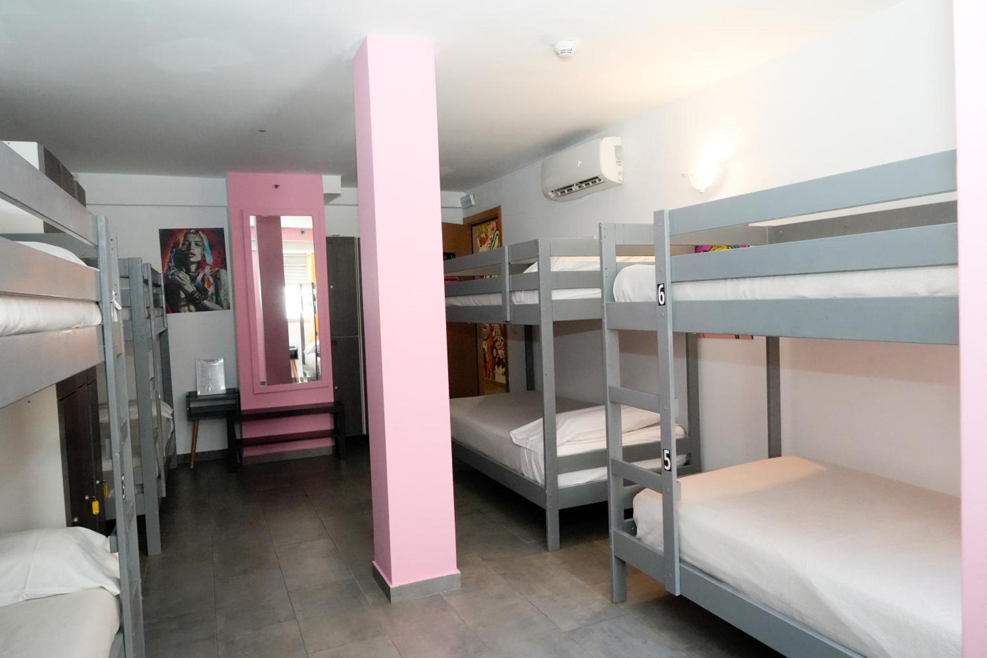 New Art Hostel - Albergue Juvenil