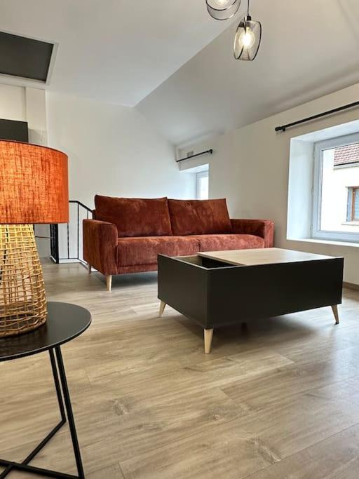 L'IMPASSE, T2 neuf et bien équipé, plein coeur de Maincy