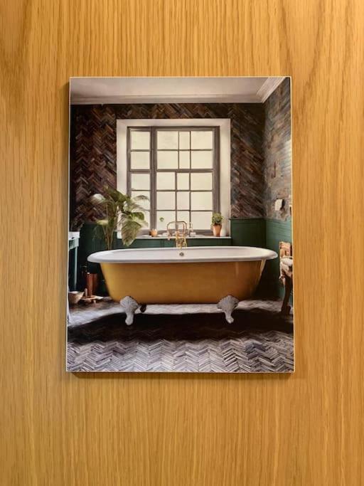 Logo/Certificate/Sign