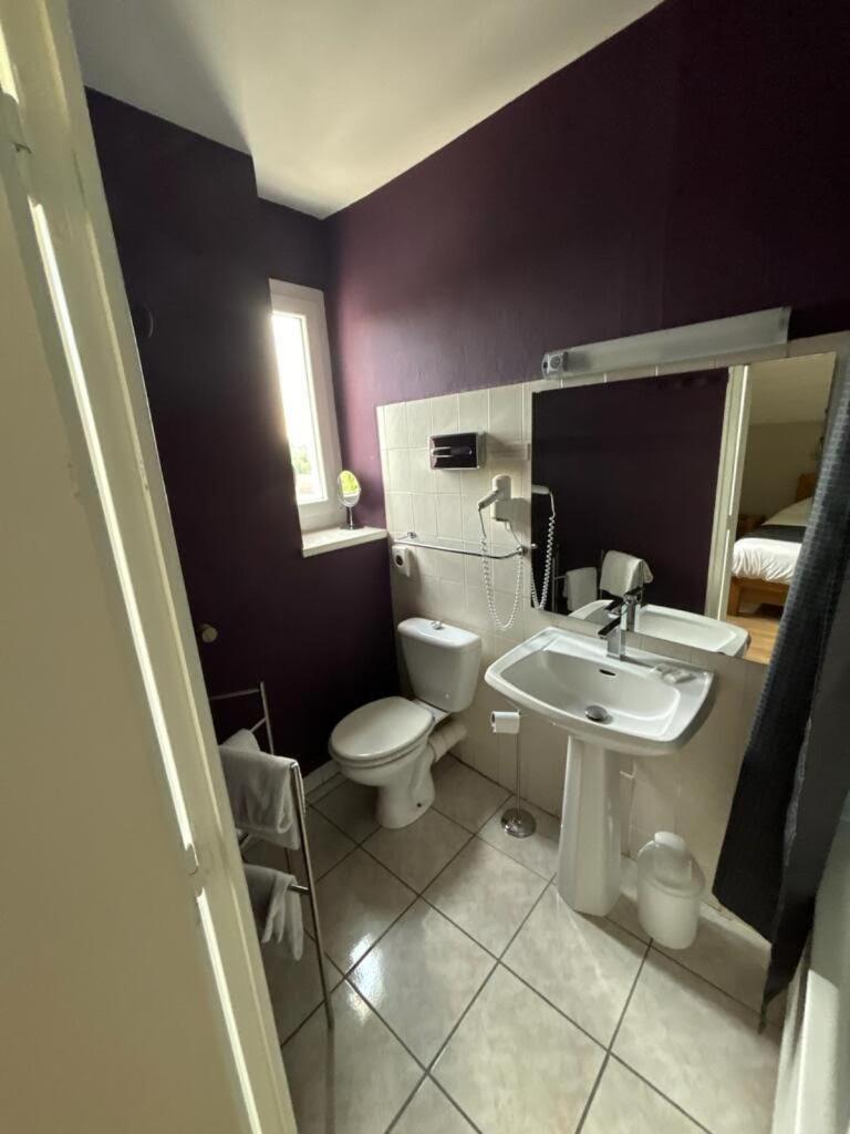 Logis Hôtel & Restaurant Le Parcey