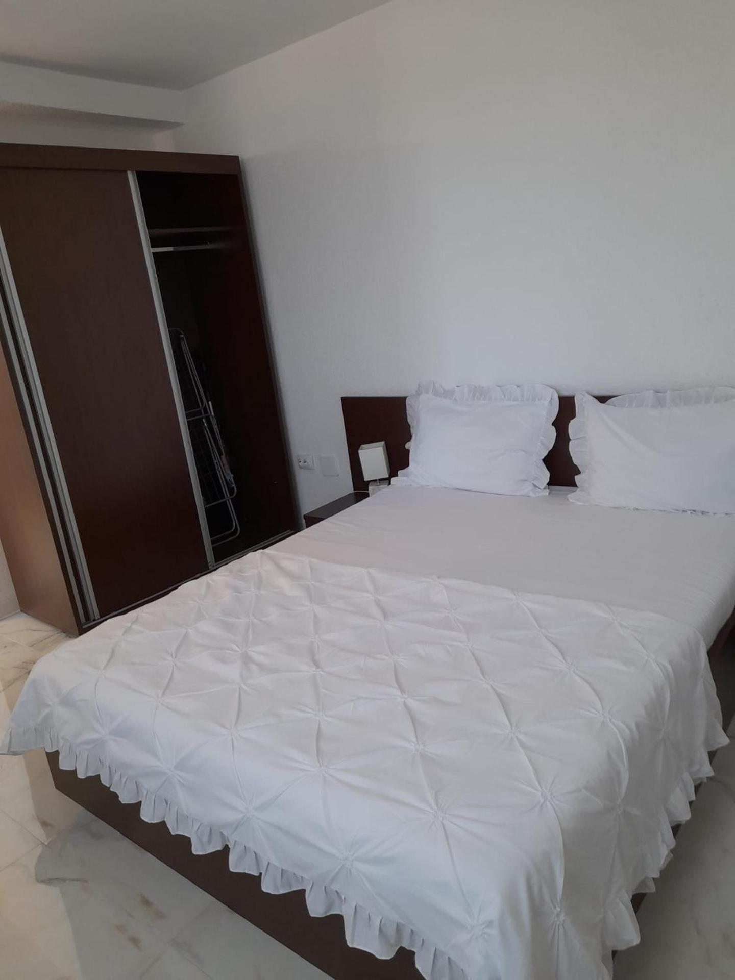 Camere de închiriat Darius 16 , 2 camere