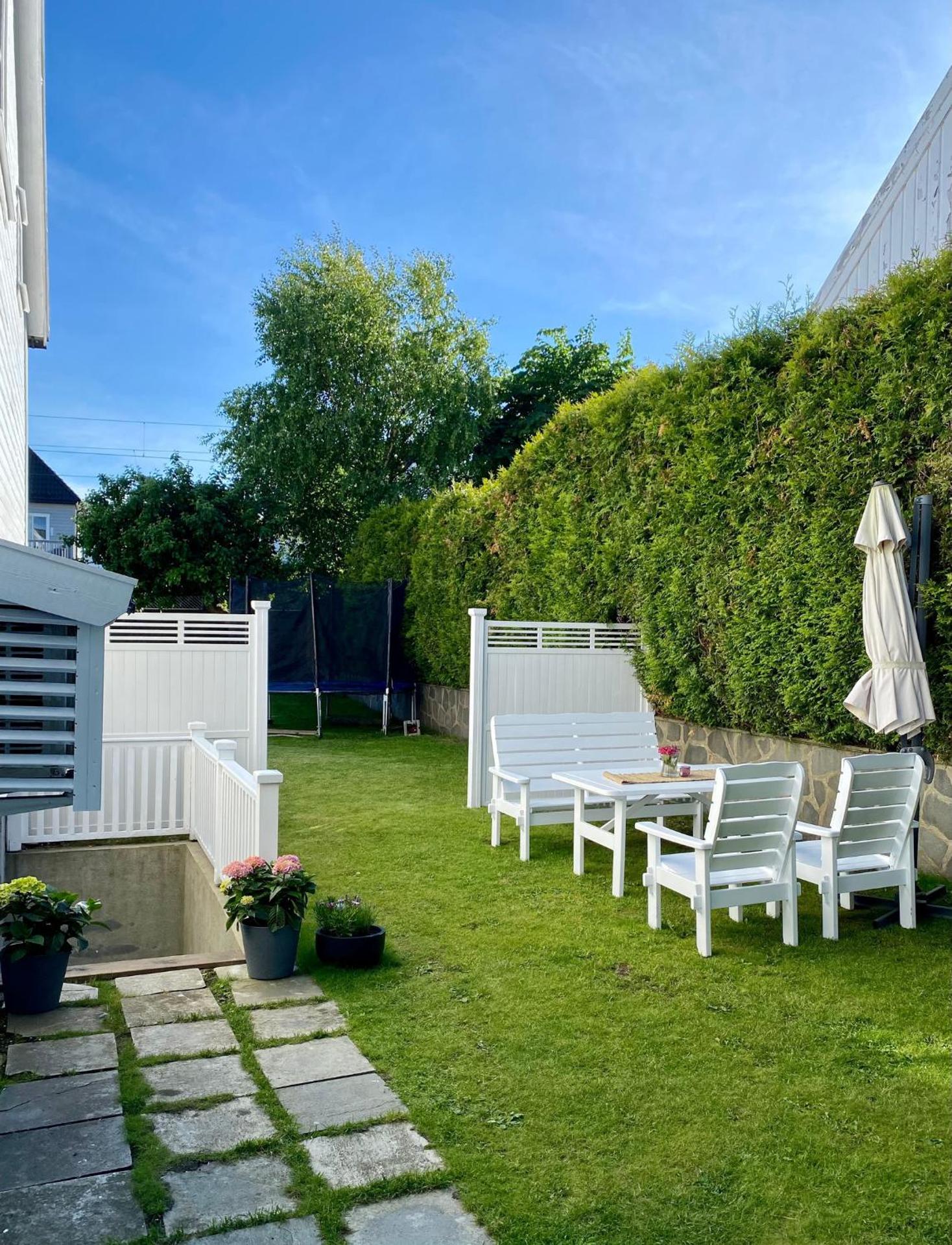 Down town apartment with outside area in villa