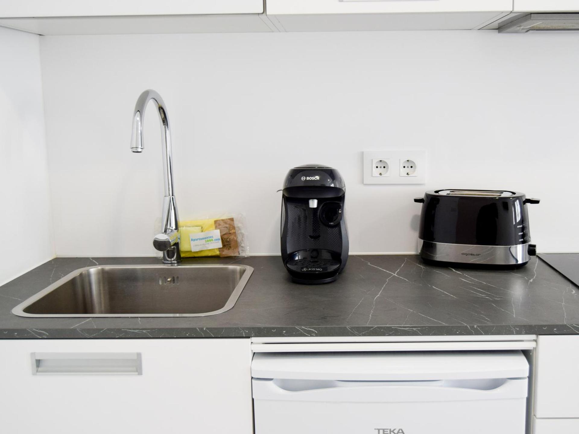 Kitchen or kitchenette