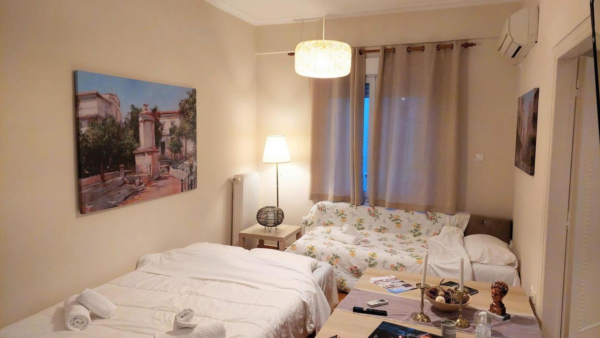 Acropolis museum grand apartment