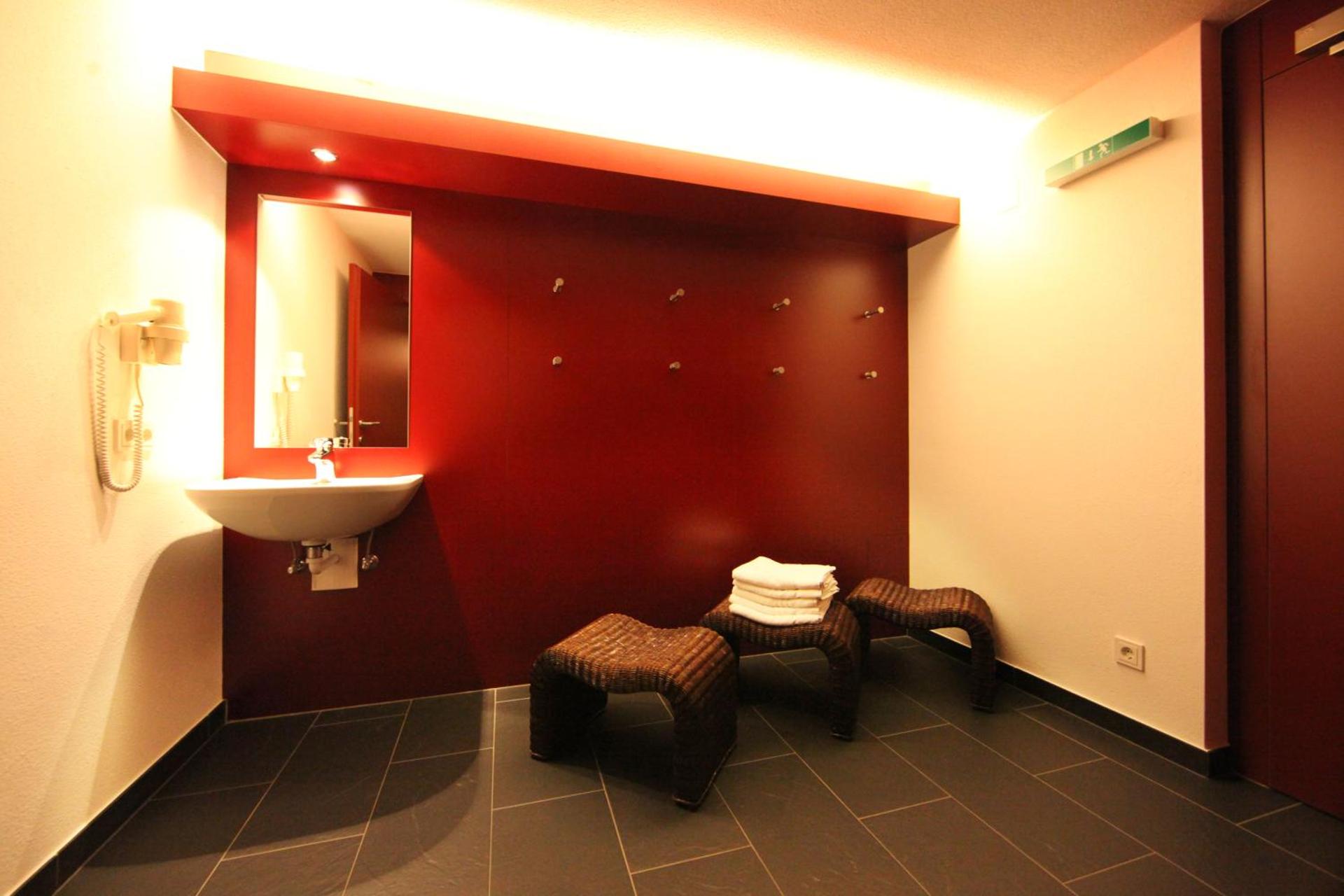 Spa and wellness centre/facilities